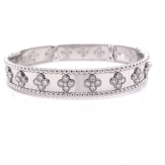 HINGED DIAMOND BANGLE WITH FLOWER DESIGN