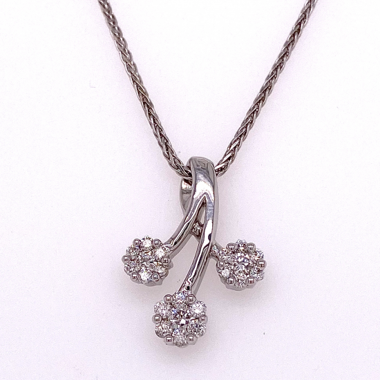 DIAMOND PENDANT